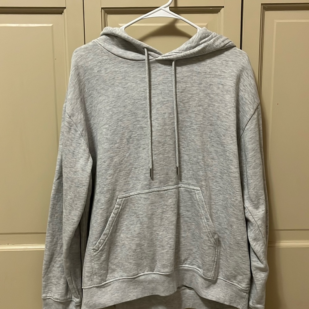 h&m plain gray sweatshirt